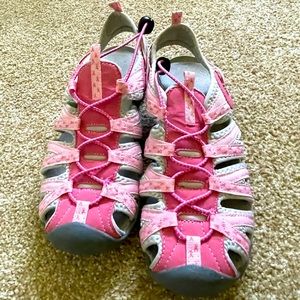 Pink ribbon keen lookalike